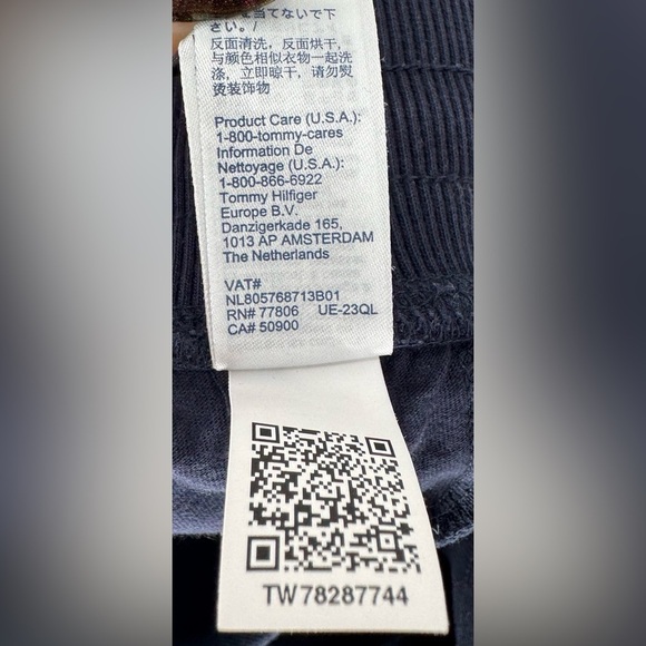 Tommy Hilfiger Blue and Red Hybrid Patriotic Shorts - Picture 13 of 13